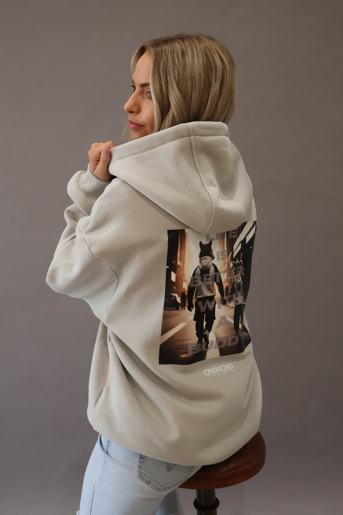 Oversize Hoodie Buddy